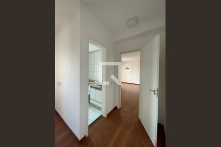 Apartamento à venda com 70m², 2 quartos e 2 vagasHall