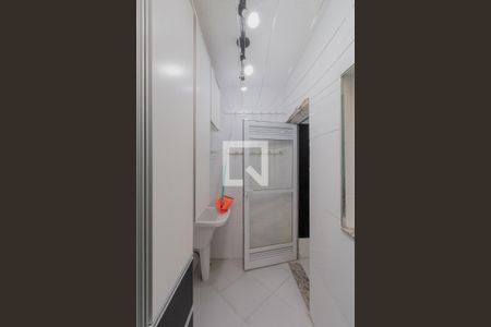 Casa de condomínio à venda com 65m², 2 quartos e 1 vaga Casa de condomínio à venda com 65m², 2 quartos e 1 vagaÁrea de Serviço