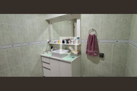Apartamento à venda com 110m², 2 quartos e 1 vaga Apartamento à venda com 110m², 2 quartos e 1 vagaBanheiro Social