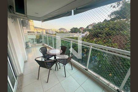 Apartamento à venda com 92m², 3 quartos e 1 vaga