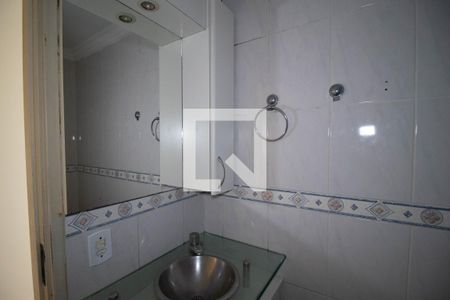 Apartamento à venda com 60m², 3 quartos e 1 vaga Apartamento à venda com 60m², 3 quartos e 1 vagaBanheiro