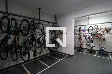 Apartamento para alugar com 103m², 3 quartos e 2 vagas Apartamento para alugar com 103m², 3 quartos e 2 vagasBicicletário