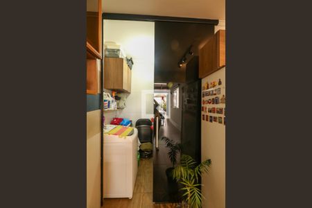 Apartamento à venda com 90m², 2 quartos e 1 vaga Apartamento à venda com 90m², 2 quartos e 1 vagaLavanderia