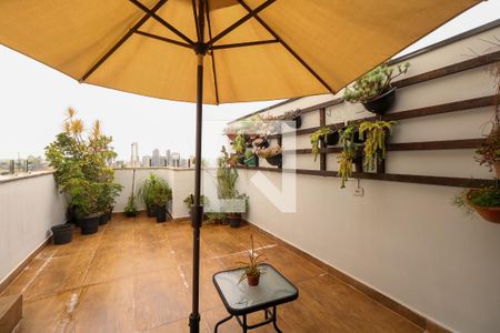 Apartamento à venda com 90m², 2 quartos e 1 vaga Apartamento à venda com 90m², 2 quartos e 1 vagaÁrea externa