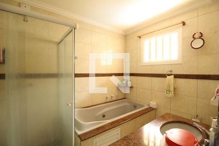 Casa de condomínio à venda com 477m², 5 quartos e 2 vagasBanheiro da suíte 4