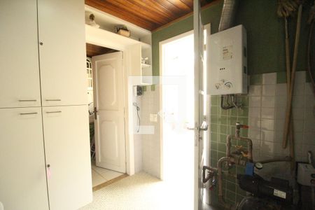 Casa de condomínio à venda com 477m², 5 quartos e 2 vagasÁrea de serviço