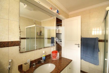 Casa de condomínio à venda com 477m², 5 quartos e 2 vagasBanheiro da suíte 4