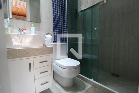 Casa de condomínio à venda com 477m², 5 quartos e 2 vagasBanheiro da suíte 2