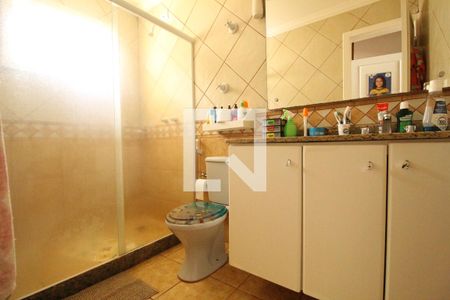 Casa de condomínio à venda com 477m², 5 quartos e 2 vagasBanheiro da suíte 3