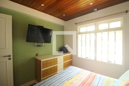 Casa de condomínio à venda com 477m², 5 quartos e 2 vagasSuíte 1