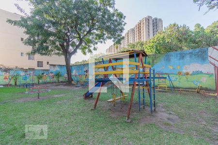 Apartamento para alugar com 63m², 2 quartos e 1 vaga Apartamento para alugar com 63m², 2 quartos e 1 vagaÁrea comum - Playground