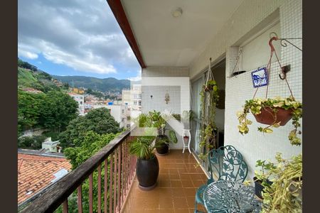 Apartamento à venda com 88m², 3 quartos e 1 vaga Apartamento à venda com 88m², 3 quartos e 1 vagaVaranda da Sala