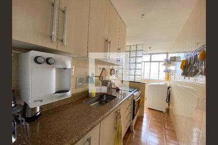 Apartamento à venda com 88m², 3 quartos e 1 vaga Apartamento à venda com 88m², 3 quartos e 1 vagaCozinha