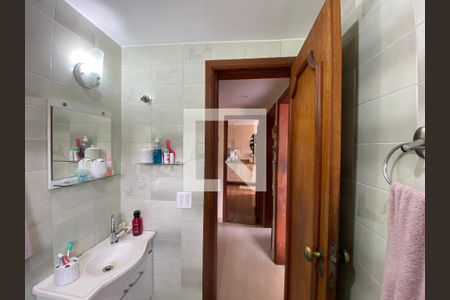 Apartamento à venda com 88m², 3 quartos e 1 vaga Apartamento à venda com 88m², 3 quartos e 1 vagaBanheiro