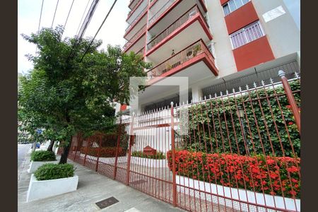 Apartamento à venda com 88m², 3 quartos e 1 vaga Apartamento à venda com 88m², 3 quartos e 1 vagaFachada