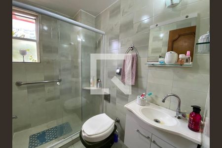 Apartamento à venda com 88m², 3 quartos e 1 vaga Apartamento à venda com 88m², 3 quartos e 1 vagaBanheiro