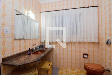 Casa à venda com 400m², 3 quartos e 6 vagasBanheiro Social