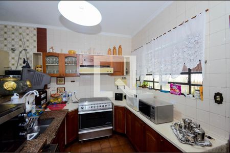 Casa à venda com 400m², 3 quartos e 6 vagasCozinha