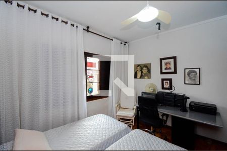 Casa à venda com 400m², 3 quartos e 6 vagasQuarto 2