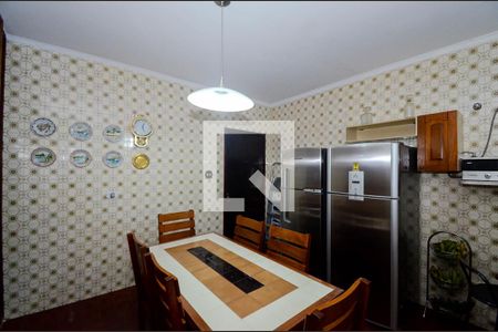 Casa à venda com 400m², 3 quartos e 6 vagasCozinha