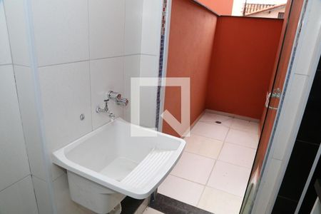 Casa de condomínio para alugar com 85m², 2 quartos e 1 vagaÁrea de Serviço