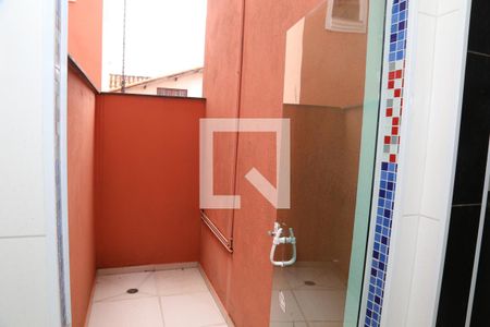 Casa de condomínio para alugar com 85m², 2 quartos e 1 vagaÁrea de Serviço