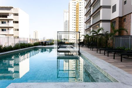 Apartamento à venda com 100m², 3 quartos e 2 vagasÁrea comum - Piscina