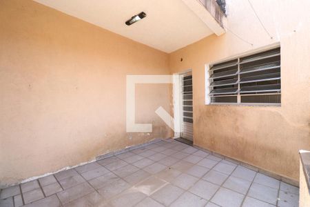 Casa à venda com 100m², 2 quartos e 1 vagaÁrea de Serviço