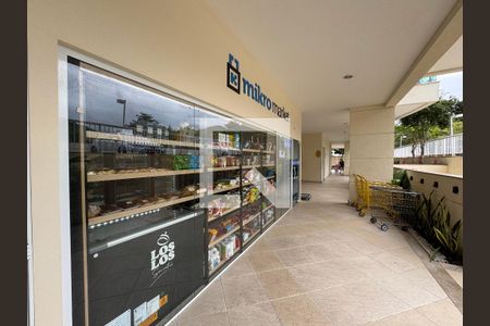 Casa de condomínio à venda com 196m², 2 quartos e 1 vaga Casa de condomínio à venda com 196m², 2 quartos e 1 vagaÁrea externa