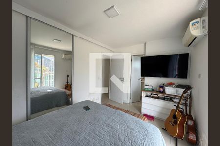 Casa de condomínio à venda com 196m², 2 quartos e 1 vaga Casa de condomínio à venda com 196m², 2 quartos e 1 vagaSuíte