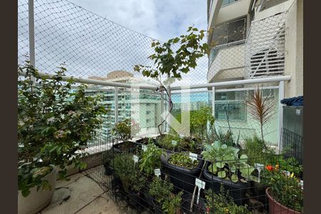 Casa de condomínio à venda com 196m², 2 quartos e 1 vaga Casa de condomínio à venda com 196m², 2 quartos e 1 vagaÁrea externa