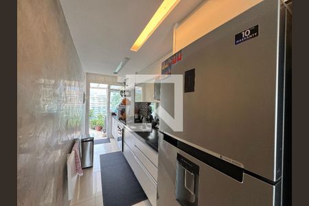 Casa de condomínio à venda com 196m², 2 quartos e 1 vaga Casa de condomínio à venda com 196m², 2 quartos e 1 vagaCozinha