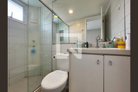 Casa de condomínio à venda com 196m², 2 quartos e 1 vaga Casa de condomínio à venda com 196m², 2 quartos e 1 vagaSuíte - Banheiro