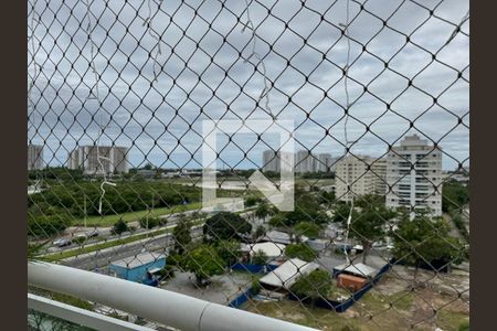 Casa de condomínio à venda com 196m², 2 quartos e 1 vaga Casa de condomínio à venda com 196m², 2 quartos e 1 vagaÁrea externa
