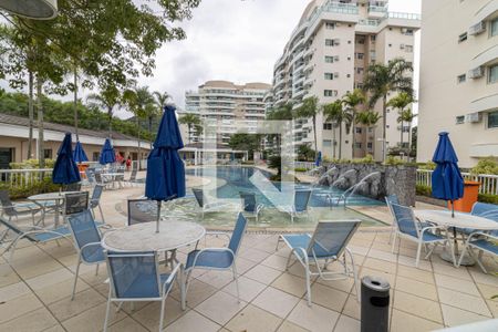 Casa de condomínio à venda com 196m², 2 quartos e 1 vaga Casa de condomínio à venda com 196m², 2 quartos e 1 vagaÁrea externa