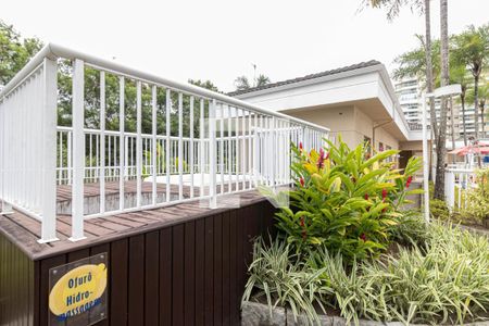 Casa de condomínio à venda com 196m², 2 quartos e 1 vaga Casa de condomínio à venda com 196m², 2 quartos e 1 vagaÁrea externa