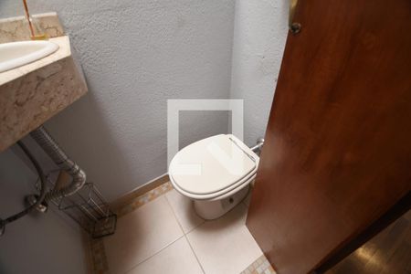 Casa para alugar com 275m², 3 quartos e 5 vagasLavabo