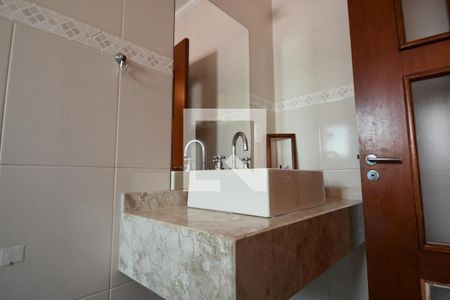 Casa para alugar com 275m², 3 quartos e 5 vagasBanheiro 3