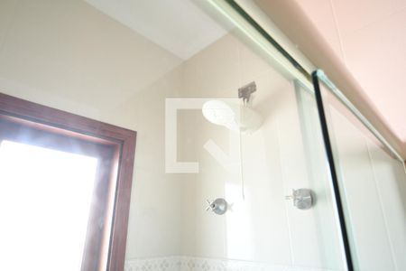 Casa para alugar com 275m², 3 quartos e 5 vagasBanheiro 2