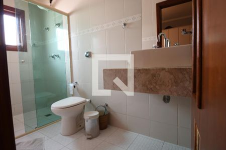 Casa para alugar com 275m², 3 quartos e 5 vagasBanheiro 3