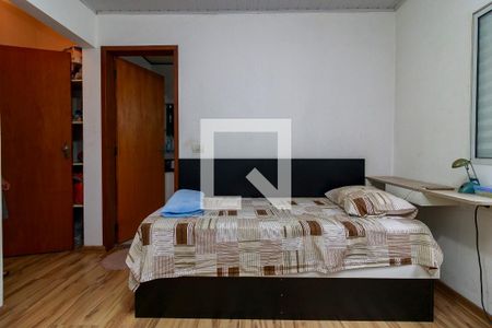 Casa à venda com 180m², 2 quartos e 2 vagas Casa à venda com 180m², 2 quartos e 2 vagasSuíte 1