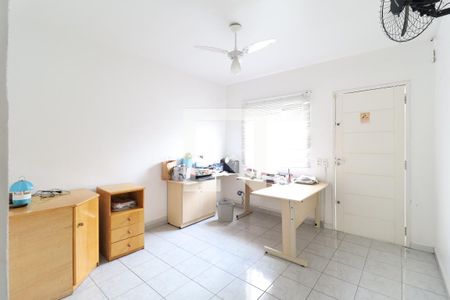 Casa à venda com 230m², 3 quartos e 1 vaga Casa à venda com 230m², 3 quartos e 1 vagaSuíte