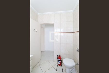 Casa à venda com 230m², 3 quartos e 1 vaga Casa à venda com 230m², 3 quartos e 1 vagaBanheiro