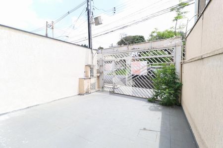Casa à venda com 230m², 3 quartos e 1 vaga Casa à venda com 230m², 3 quartos e 1 vagaGaragem