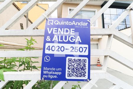 Casa à venda com 230m², 3 quartos e 1 vaga Casa à venda com 230m², 3 quartos e 1 vagaPlaca