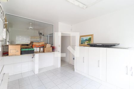 Casa à venda com 230m², 3 quartos e 1 vaga Casa à venda com 230m², 3 quartos e 1 vagaQuarto