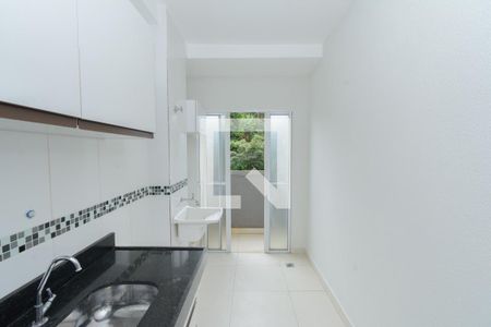 Apartamento para alugar com 57m², 2 quartos e 1 vaga Apartamento para alugar com 57m², 2 quartos e 1 vagaCozinha e Área de Serviço
