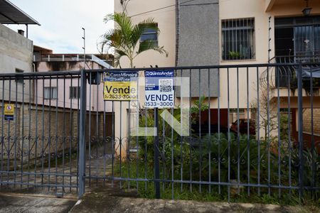 Apartamento à venda com 60m², 2 quartos e 1 vagaPlaquinha