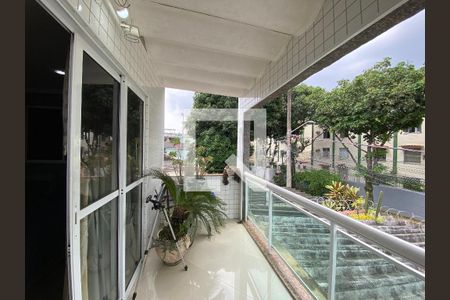 Casa à venda com 120m², 4 quartos e 1 vaga Casa à venda com 120m², 4 quartos e 1 vagaVaranda do Quarto 4