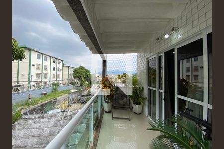 Casa à venda com 120m², 4 quartos e 1 vaga Casa à venda com 120m², 4 quartos e 1 vagaVaranda do Quarto 4